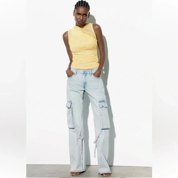 NWT Zara TRF Belt Loop Cargo Jeans Denim 8197/034 in Light Blue Size 25 - Picture 1 of 11